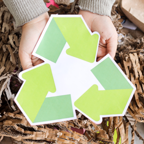 使用可回收材料